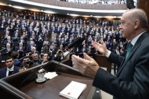 "Depremzedelere ev faizsiz olacak"