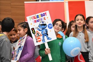 Polirobot ile trafik bilinci kazanıyorlar