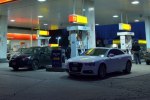 Akın Gürlek’ten rüşvet iddiası