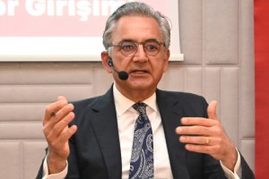 "Türkiye AB’ye Tam Üye Olacak"