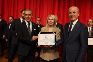 Akdeniz Üniversitesine ‘Spor Dostu Kampüs’ Ödülü