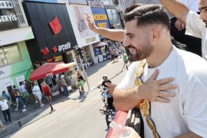 Erkan Taş’a coşkulu karşılama