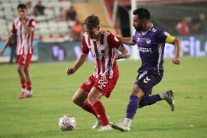 Antalyaspor 3 puanla başladı