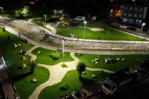 Barış Köprüsü Işıl Işıl