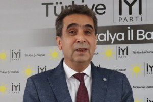 ‘Ey Aykut Kaya senin kimliğin ne?’