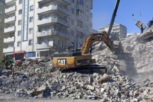 Karancı’dan afete karşı bilimsel planlama çağrısı