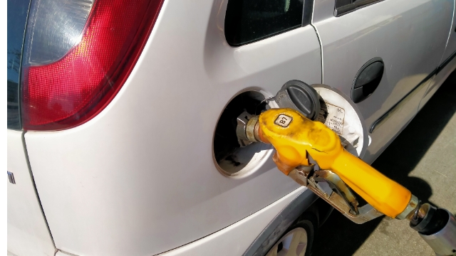 Akaryakıta üst üste zam geliyor