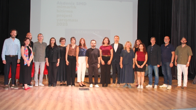 Akdeniz Smd, Genç Mimarları Ödüllendirdi