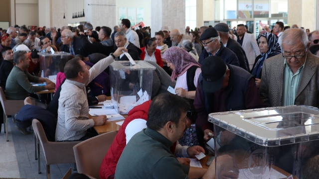 Antalya’da 511 Bin 730 Kişi oy kullandı