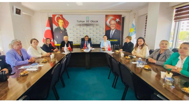 Antalyalı Kadın Siyasetçilerden Güç Birliği