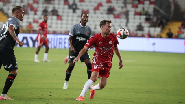 Antalyaspor’a Karagümrük çelmesi