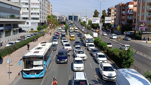 Araç sayısı hızla artıyor