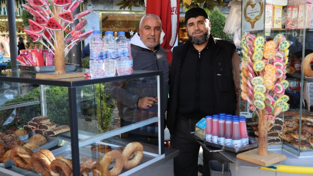 Askıda simit desteği