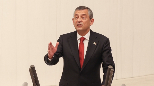 CHP’de grup toplantısı belirsizliği