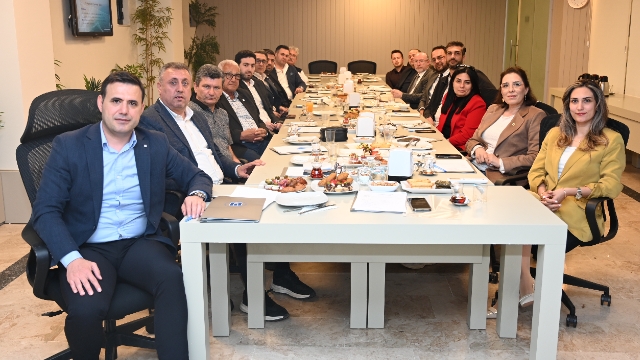 ‘Eğitim sistemi tüm bileşenleriyle ele alınmalı’
