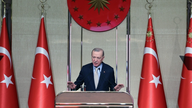 Erdoğan: “Milleti germeyin”