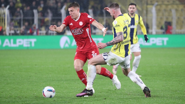 Fenerbahçe: 3 Antalyaspor: 0