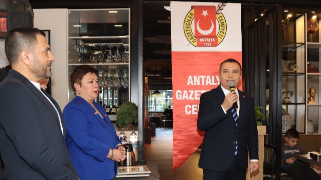Gazeteciler, 10 Ocak etkinliğinde buluştu