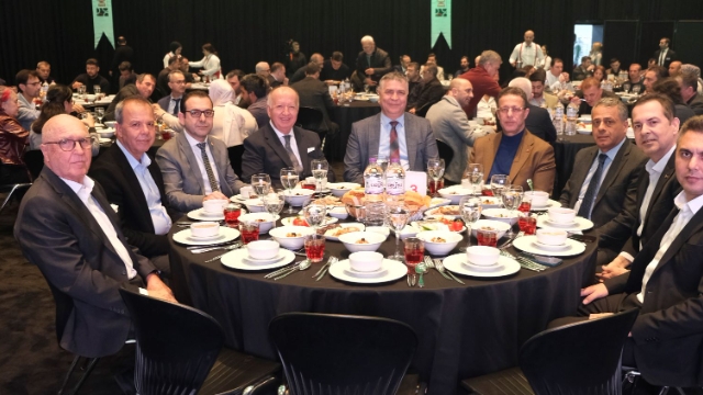 İş dünyası DÖSİAD iftarında buluştu