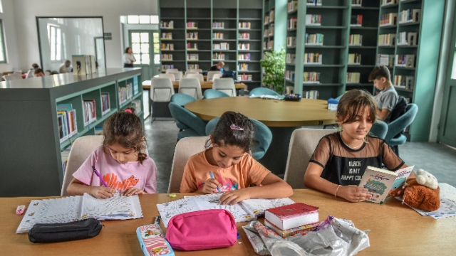 Kepez’de 22 kütüphane açıldı