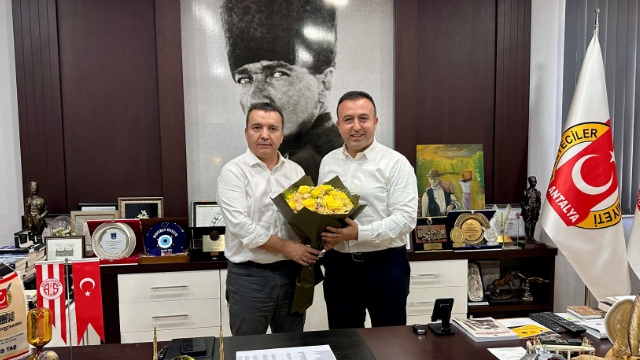 Niyazi Özçelik aday oldu