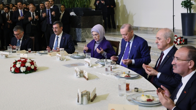 Özgür Özel iftara katılmadı