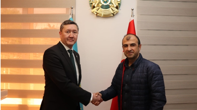 “Ticaret hacmimizi yükseltmek istiyoruz